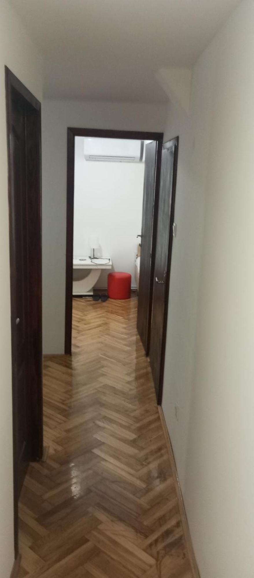 Airport Md Rooms 2 Beograd Bagian luar foto